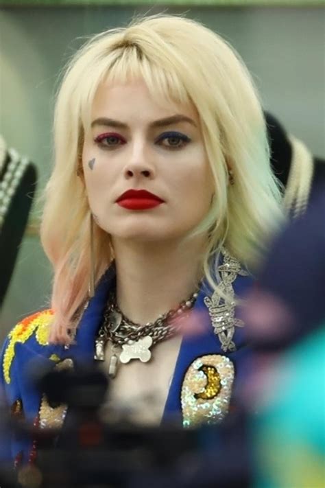 lipstick alley margot robbie